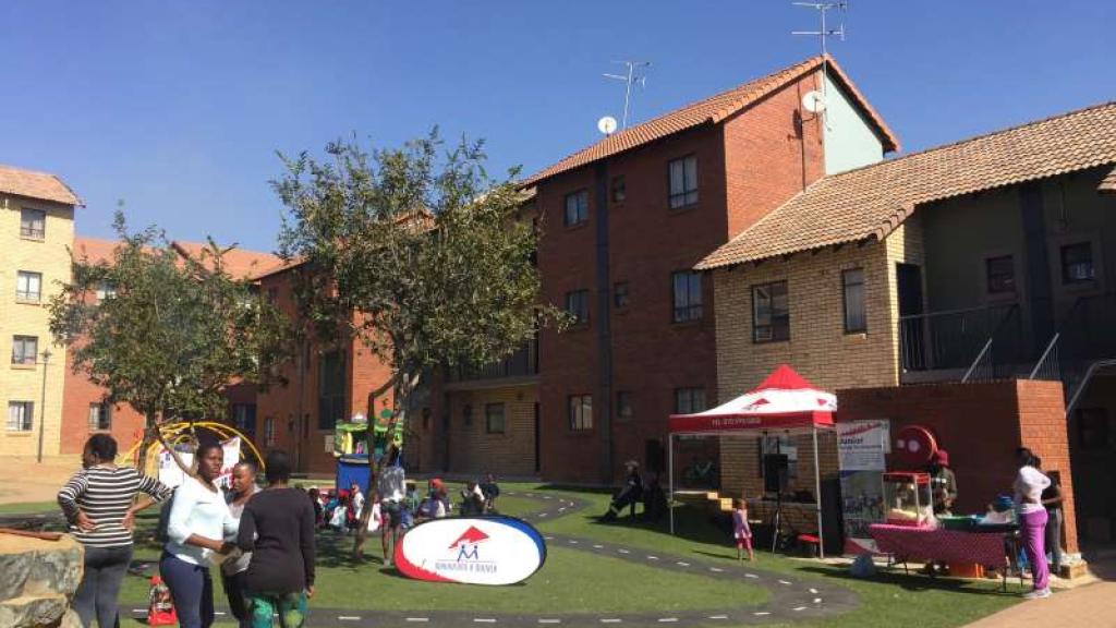  Hlanganani Launch of play facility 24